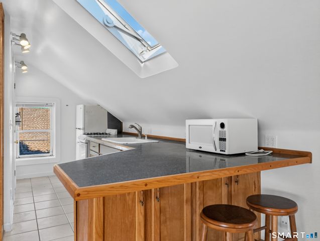 29 Willow Street, Stonington, CT 06378