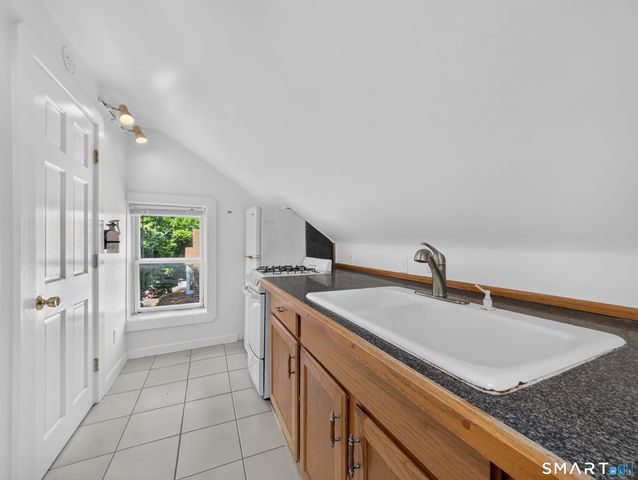 29 Willow Street, Stonington, CT 06378