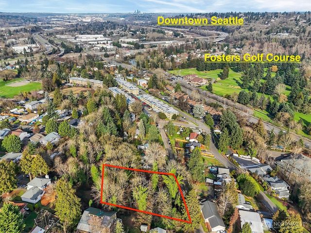 140 XX 56th Avenue S, Tukwila, WA 98168