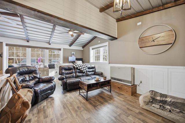 1287 Bearcamp Highway, Tamworth, NH 03883
