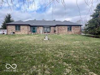 2530 Poplar Street, Spiceland, IN 47385