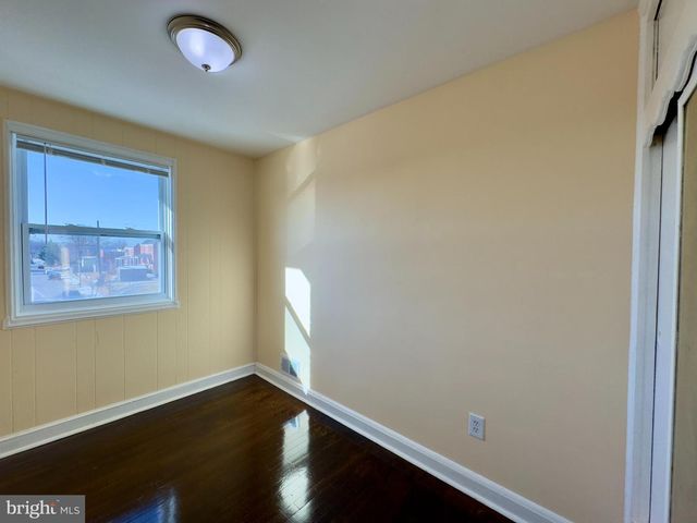 1231 PINE HEIGHTS AVE, Baltimore, MD 21229