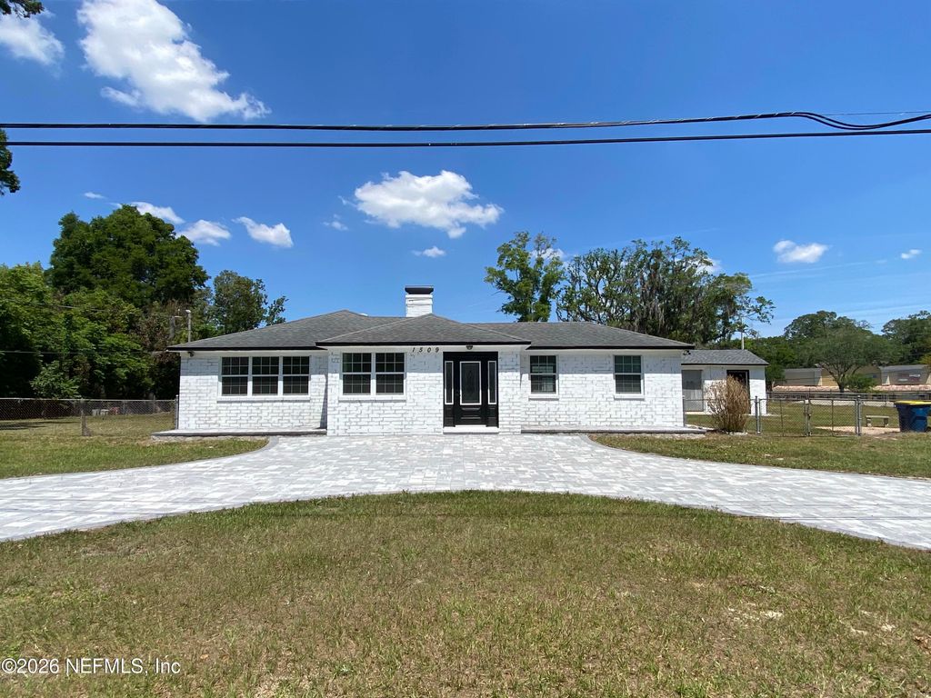 1509 LAWRENCE Place 1, Jacksonville, FL 32211
