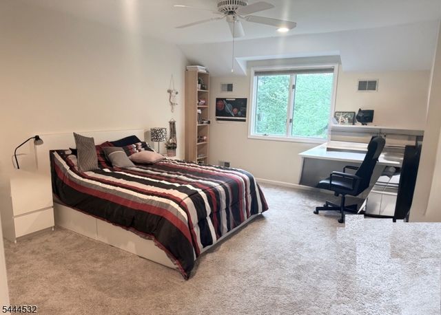 1 Winters Drive, Lebanon Twp., NJ 08826