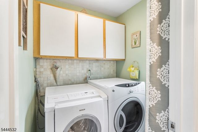 1 Winters Drive, Lebanon Twp., NJ 08826
