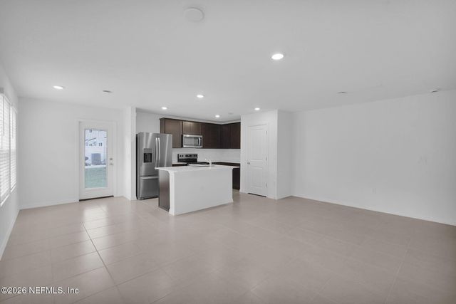 10135 WHISTLING PNE Court, Jacksonville, FL 32221