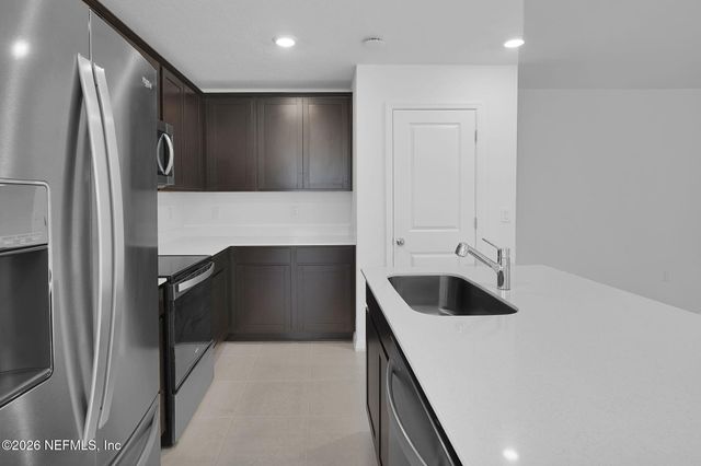 10135 WHISTLING PNE Court, Jacksonville, FL 32221