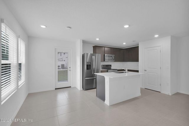 10135 WHISTLING PNE Court, Jacksonville, FL 32221