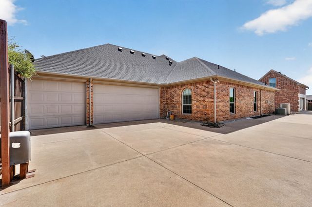 15110 Rutledge Lane, Talty, TX 75126