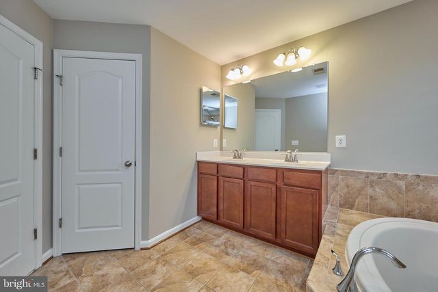43662 CHICACOAN CREEK SQ, Leesburg, VA 20176