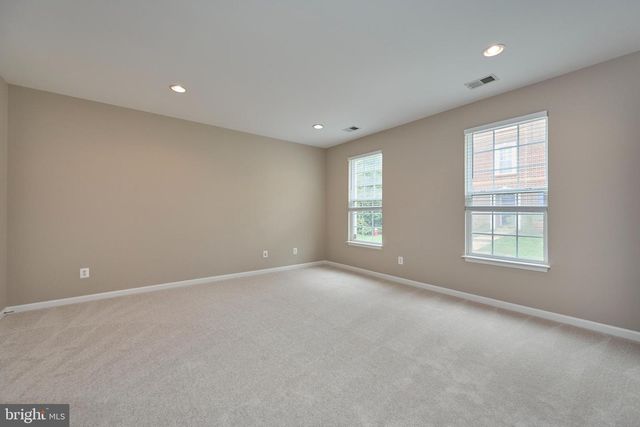 43662 CHICACOAN CREEK SQ, Leesburg, VA 20176