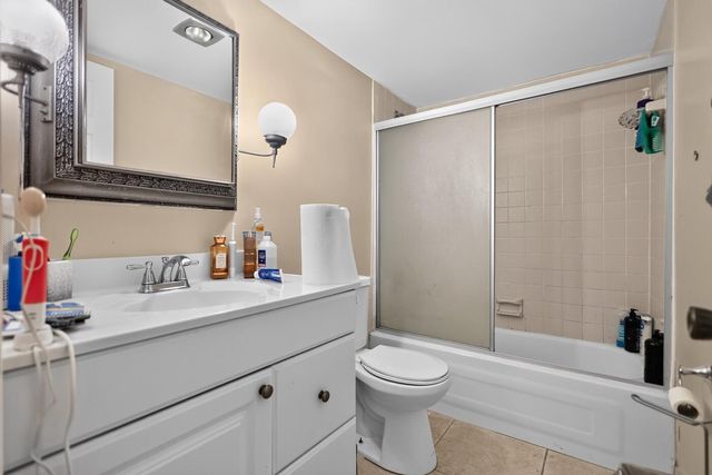 3254 N PINE ISLAND Road, Sunrise, FL 33351
