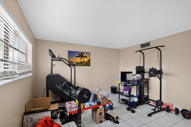 3254 N PINE ISLAND Road, Sunrise, FL 33351