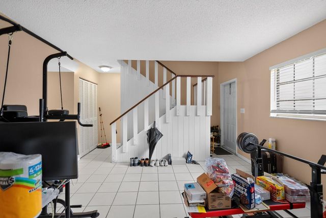 3254 N PINE ISLAND Road, Sunrise, FL 33351