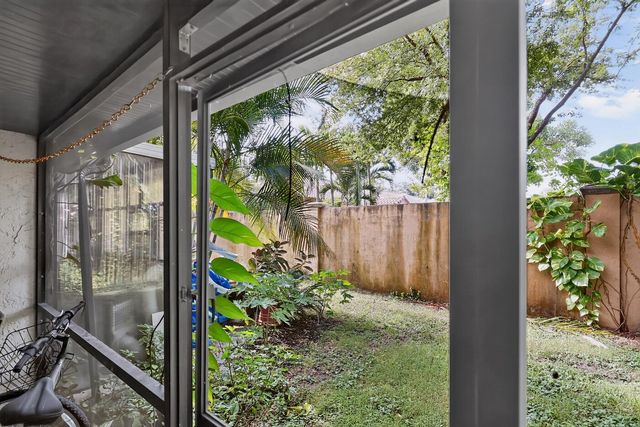 3254 N PINE ISLAND Road, Sunrise, FL 33351