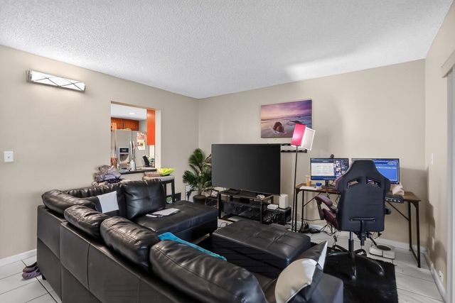 3254 N PINE ISLAND Road, Sunrise, FL 33351