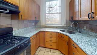 10 Jamaicaway 24, Boston, MA 02130