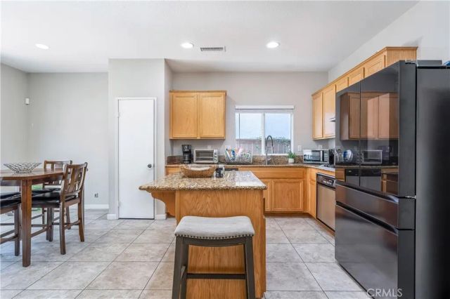 3227 Thistlewood Lane, Perris, CA 92571