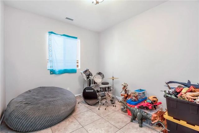 3227 Thistlewood Lane, Perris, CA 92571