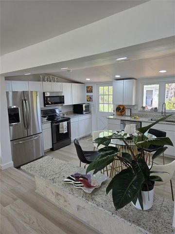 1205 WILLIS AVENUE, Sarasota, FL 34232