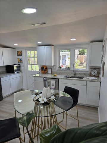 1205 WILLIS AVENUE, Sarasota, FL 34232