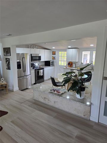 1205 WILLIS AVENUE, Sarasota, FL 34232