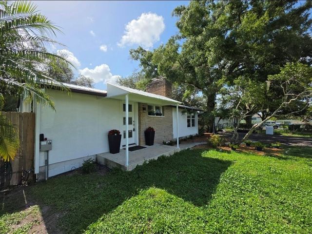 1205 WILLIS AVENUE, Sarasota, FL 34232