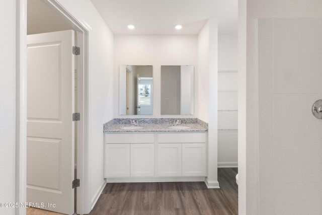 10394 GREYSTONE Drive, Glen St. Mary, FL 32040