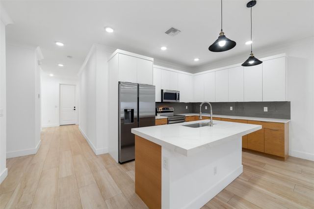 6810 Church Street, Jupiter, FL 33458