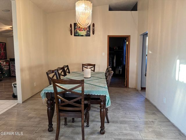1623 Brian Ray Circle, El Paso, TX 79936