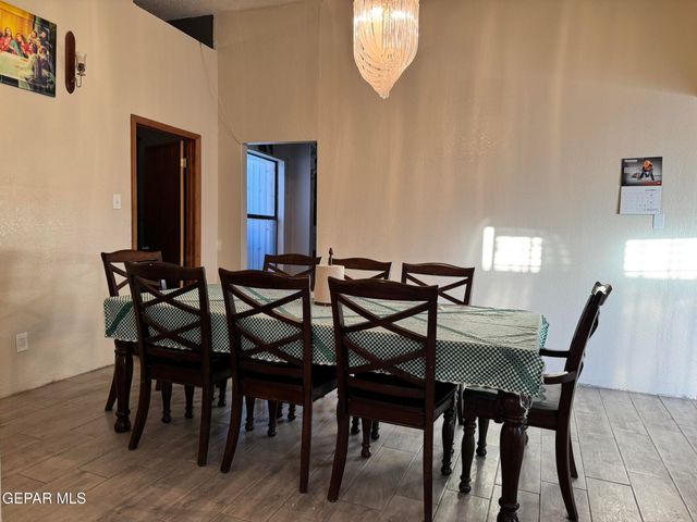 1623 Brian Ray Circle, El Paso, TX 79936