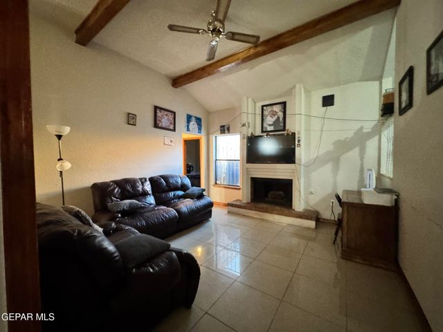 1623 Brian Ray Circle, El Paso, TX 79936