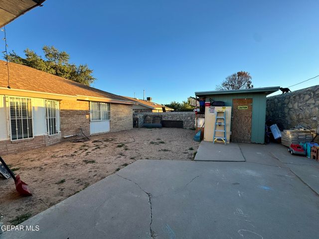 1623 Brian Ray Circle, El Paso, TX 79936