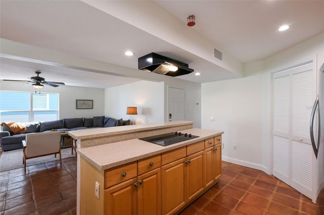 2412 AVENUE B, Bradenton Beach, FL 34217