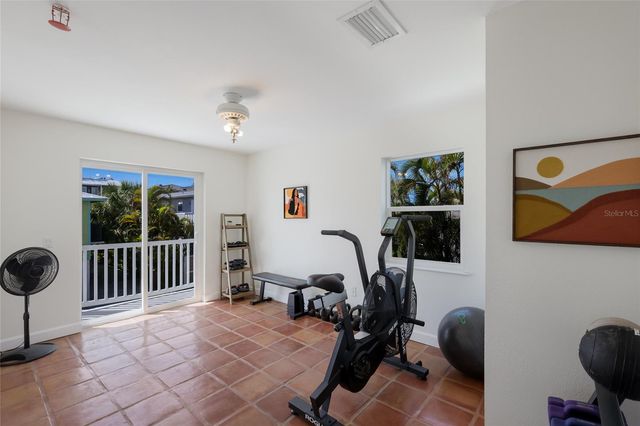 2412 AVENUE B, Bradenton Beach, FL 34217