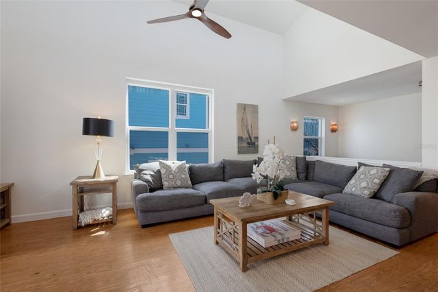 2412 AVENUE B, Bradenton Beach, FL 34217