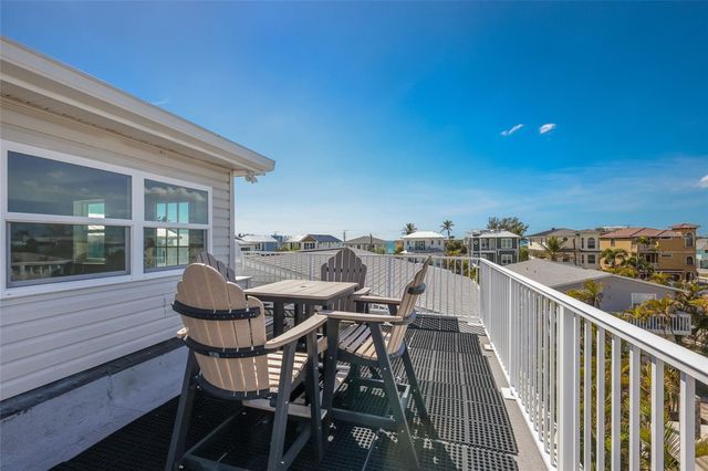 2412 AVENUE B, Bradenton Beach, FL 34217
