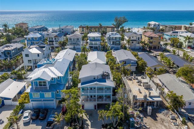 2412 AVENUE B, Bradenton Beach, FL 34217