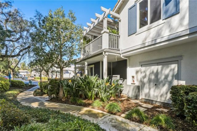 98 Carlsbad Lane, Aliso Viejo, CA 92656