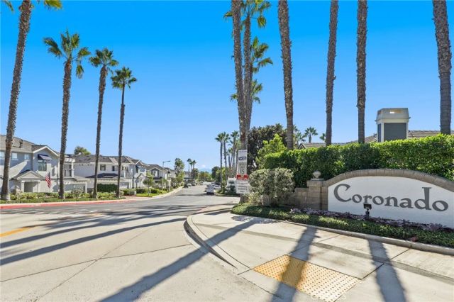 98 Carlsbad Lane, Aliso Viejo, CA 92656