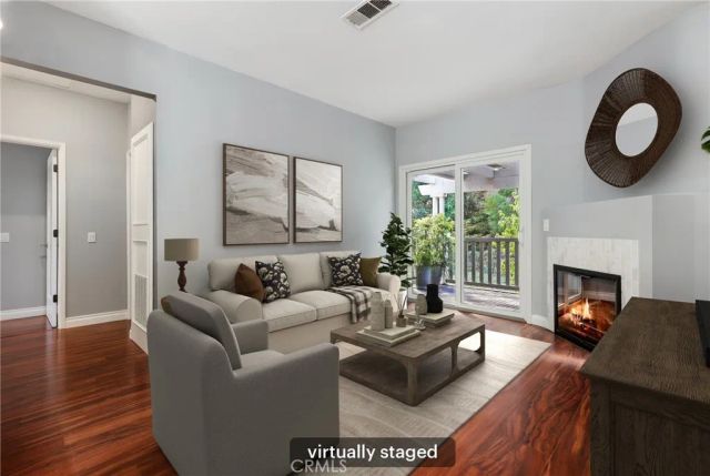 98 Carlsbad Lane, Aliso Viejo, CA 92656