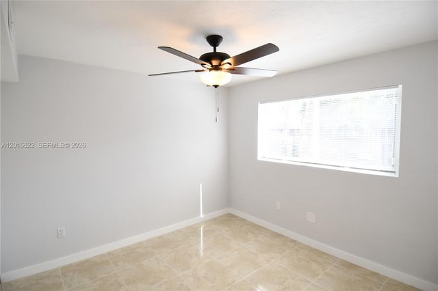1398 NW 61st St 4, Miami, FL 33142