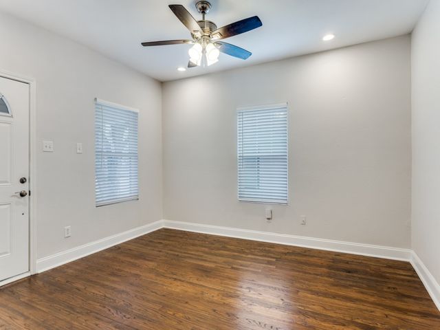 1500 E Morphy Street, Fort Worth, TX 76104