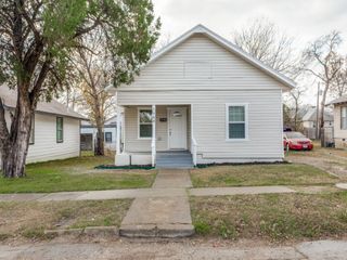 1500 E Morphy Street, Fort Worth, TX 76104