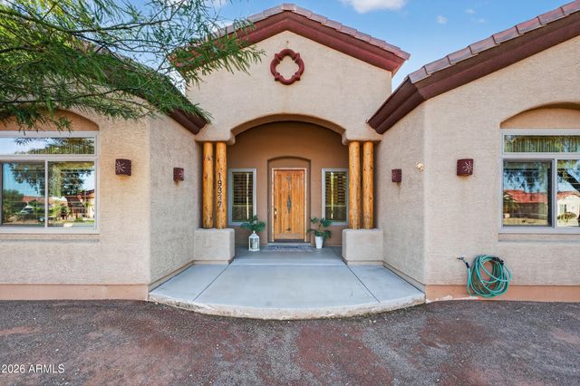 19337 W HURON Lane, Buckeye, AZ 85326