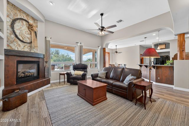 19337 W HURON Lane, Buckeye, AZ 85326