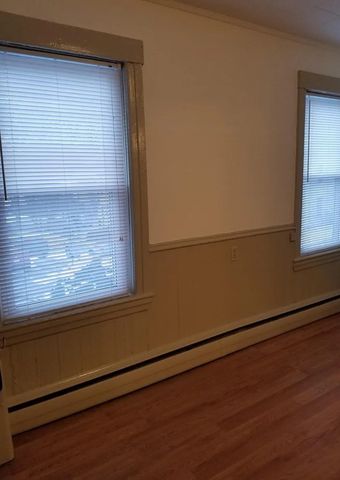 2 Thenius 2, Worcester, MA 01607