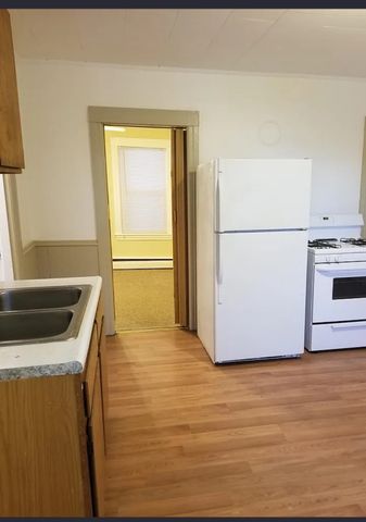 2 Thenius 2, Worcester, MA 01607
