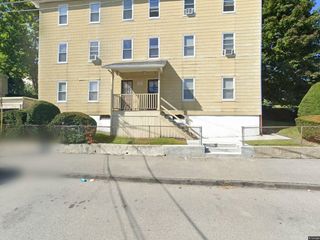 2 Thenius 2, Worcester, MA 01607