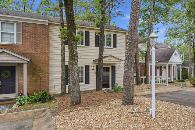 86 Kingsbridge Way, Little Rock, AR 72212